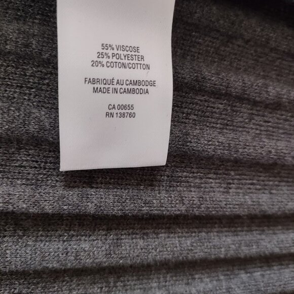 Calf Length Knit Sleeveless Sweater - Picture 5 of 6